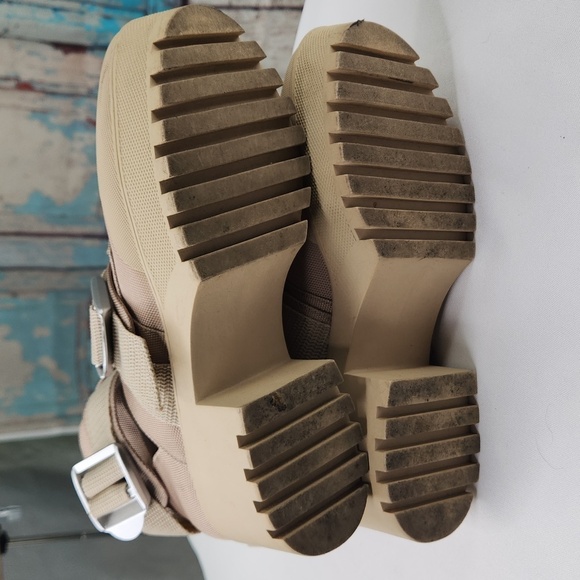 Steve Madden Graden Sand Boots - Picture 8 of 8